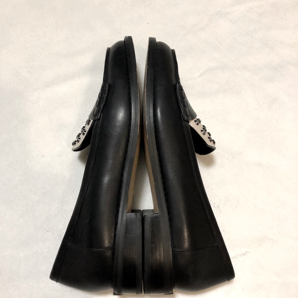 Michael Kors Leather Loafers. - Picture 7 of 10